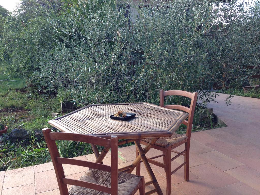 Agriturismo "La Rosa Canina" Bed & Breakfast Lerici Eksteriør bilde