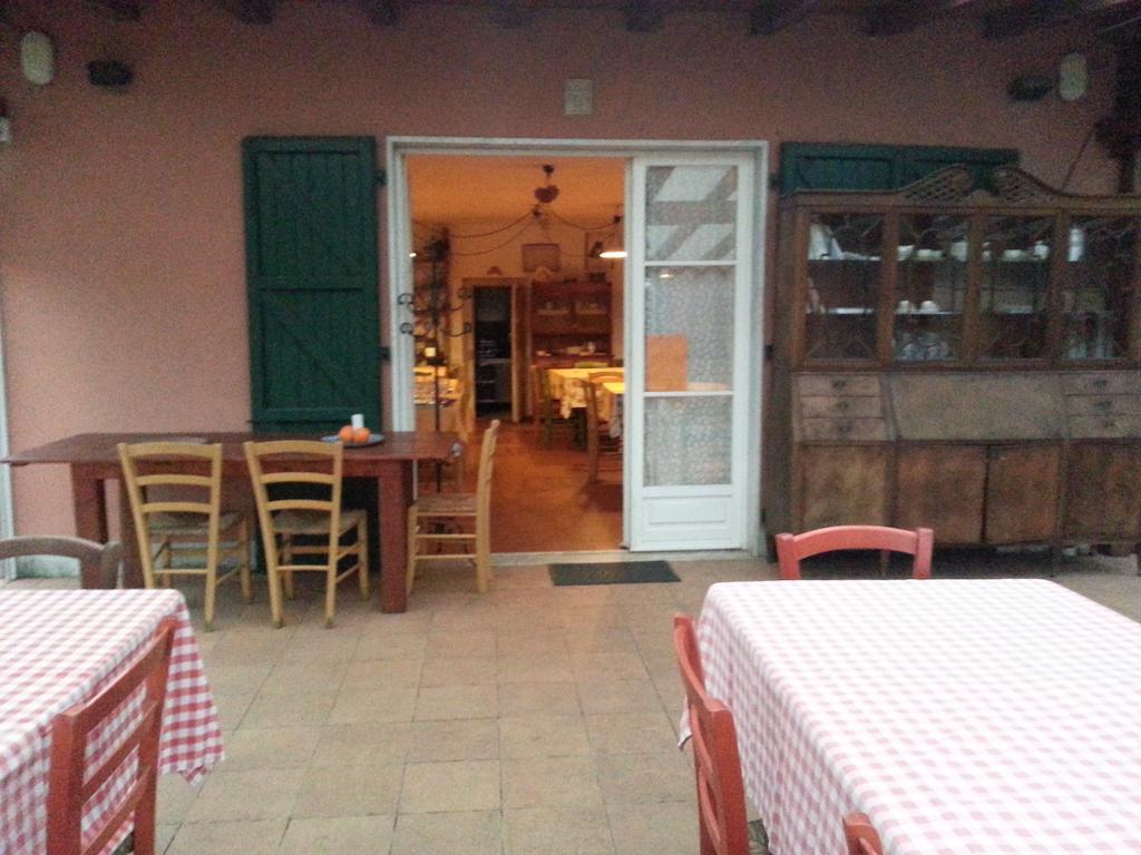 Agriturismo "La Rosa Canina" Bed & Breakfast Lerici Eksteriør bilde