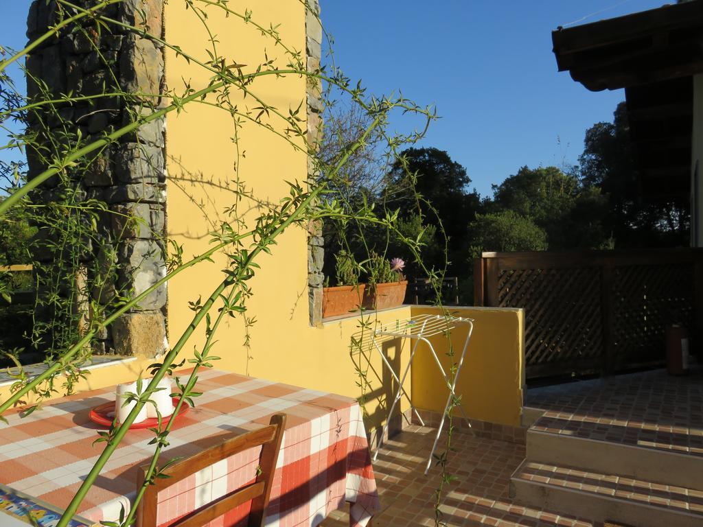 Agriturismo "La Rosa Canina" Bed & Breakfast Lerici Eksteriør bilde